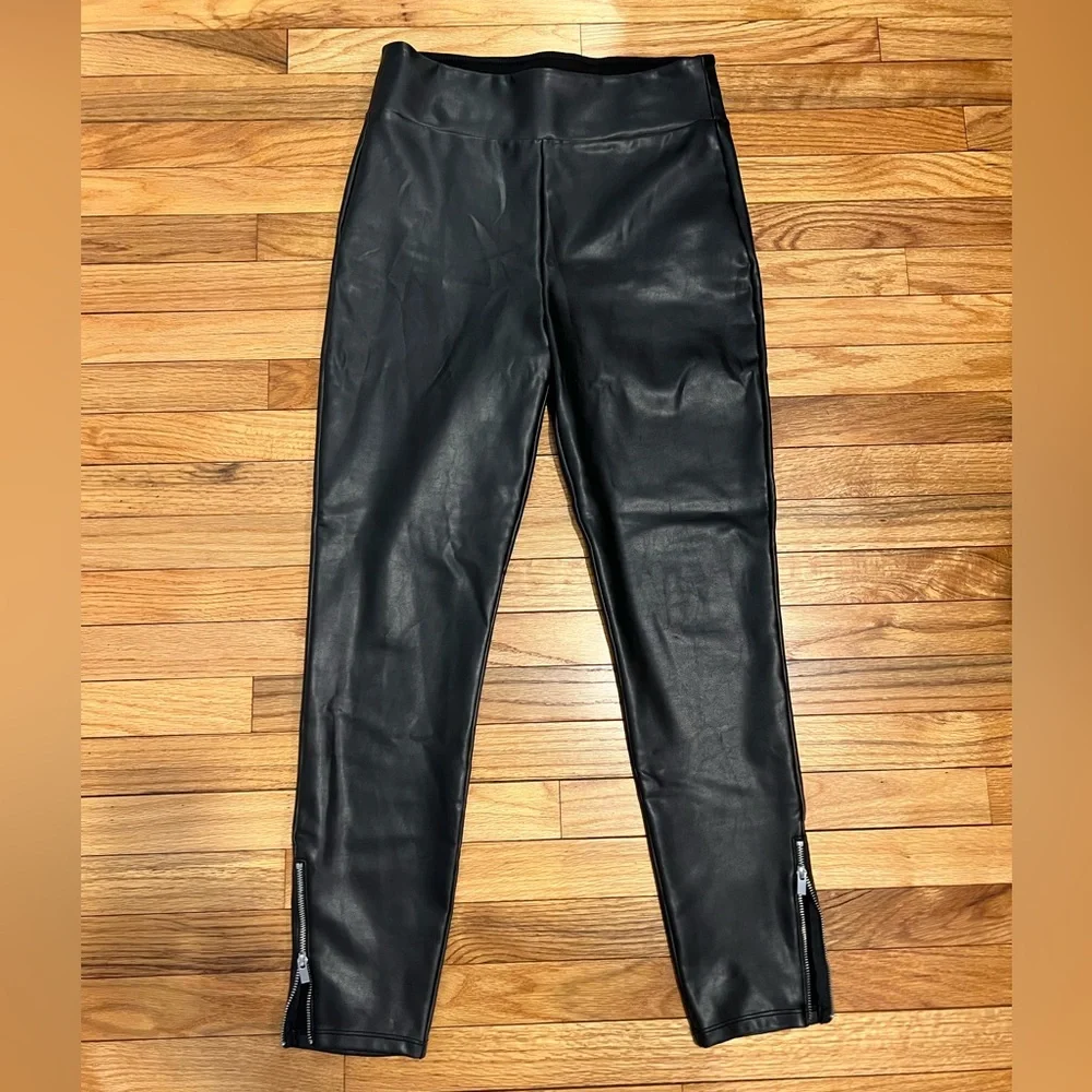 Abercrombie & fitch Black High-Waisted Faux Leather Leggings - Picture 3 of 6